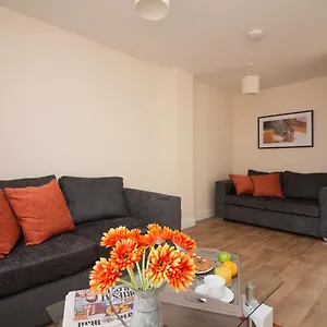  Apartment Dpv - Above Bar Street